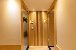 CHO Stay Capsule Hotel - Taoyuan Airport T2