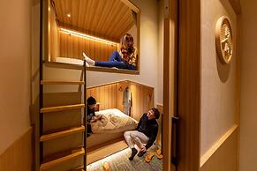 CHO Stay Capsule Hotel - Taoyuan Airport T2