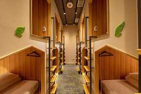 CHO Stay Capsule Hotel - Taoyuan Airport T2
