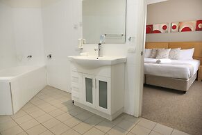 Centrepoint Apartments