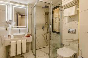 Beethoven Senfoni Hotel