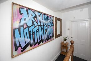 Arthouse Lovely Spacious 5 bed house