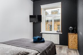 Apartment on Tyulenina 4-23