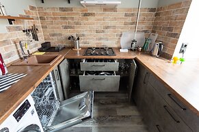 Apartment on Tyulenina 4-23