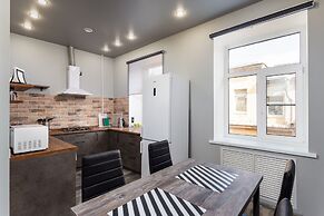 Apartment on Tyulenina 4-23