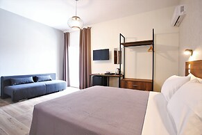 Aethon Airport Project Hotel-Free Shuttle