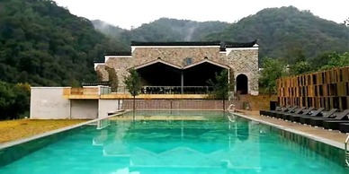 Wuyishan Demaotang Resort