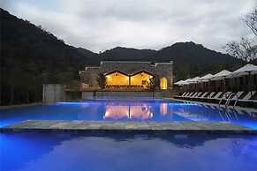 Wuyishan Demaotang Resort