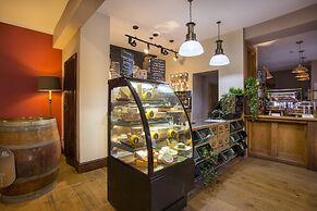 The Bell Inn Hotel, Stilton, Cambridgeshire