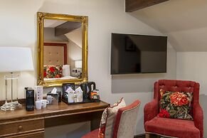 The Bell Inn Hotel, Stilton, Cambridgeshire