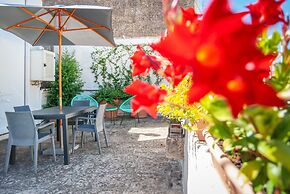 Il Garbino Suite and Apartment