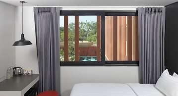 Prime Town - Posh & Port Hotel Phuket