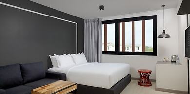 Prime Town - Posh & Port Hotel Phuket
