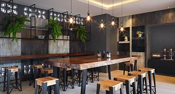 Prime Town - Posh & Port Hotel Phuket