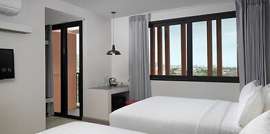 Prime Town - Posh & Port Hotel Phuket