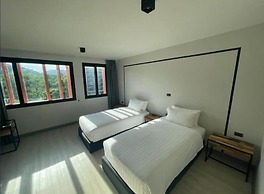 Prime Town - Posh & Port Hotel Phuket