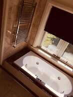 Brass Castle Country House Accommodation