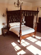 Brass Castle Country House Accommodation