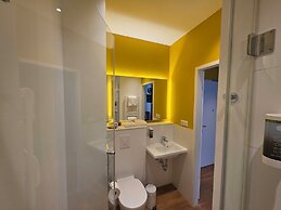 my MINGA Airport serviced Apartments