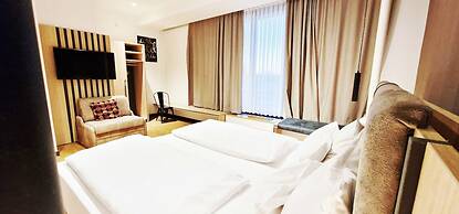 my MINGA Airport serviced Apartments