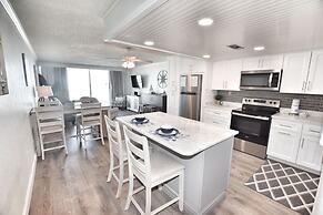 0206 Waters Edge Resort 1 Bedroom Condo by RedAwning