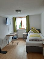 Gästehaus Pension Waldhorn