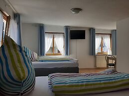 Gästehaus Pension Waldhorn