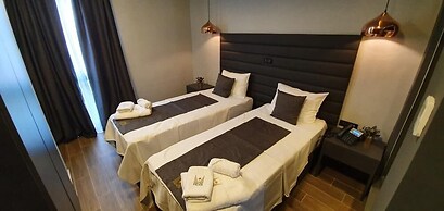 Hotel International Palace