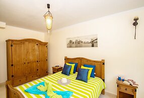 Townhouse Moreton