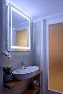 Acropolis Exclusive Studio