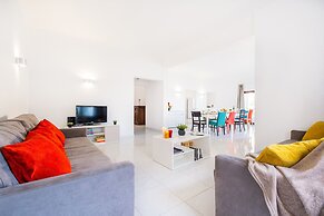 Villa Perola