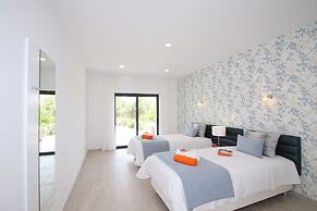 Villa Riviera