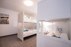 Villa Riviera