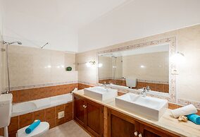Villa Saint John