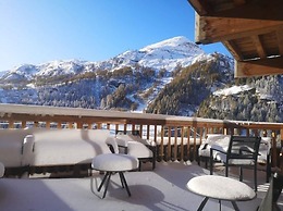 Chalet Raven Co-living