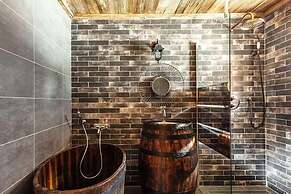 Chalet Raven Co-living