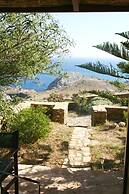 Kavos Melissa Studios