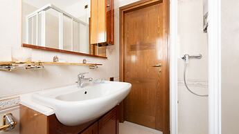 Italianway - San Giovanni 13/A