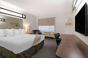 Villa Inn & Suites, SureStay Collection by Best Western