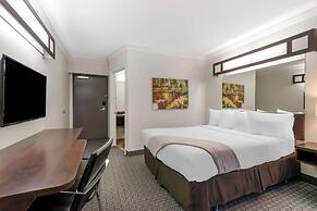 Villa Inn & Suites, SureStay Collection by Best Western