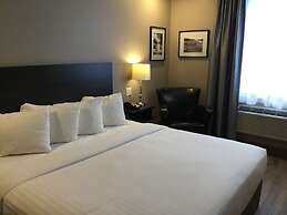 Villa Inn & Suites, SureStay Collection by Best Western