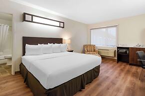 Villa Inn & Suites, SureStay Collection by Best Western
