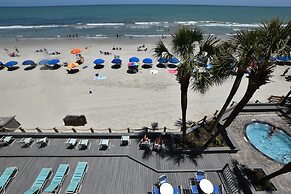 0303 Waters Edge Resort 1 Bedroom Condo by RedAwning