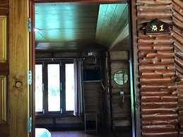 Pru Valley Thaley Tai Resort