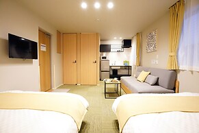 Koti Sopo Universal Bay 1 by Liaison