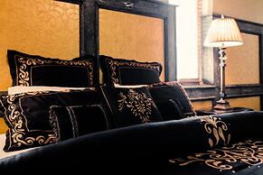 Castlemaine Colonial Motel and Apartments