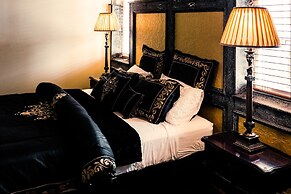 Castlemaine Colonial Motel and Apartments