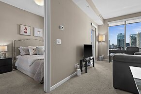 GLOBALSTAY. Modern Downtown Condos. Free parking