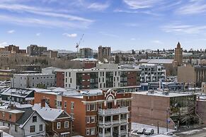 GLOBALSTAY. Modern Downtown Condos. Free parking