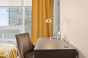 GLOBALSTAY. Modern Downtown Condos. Free parking